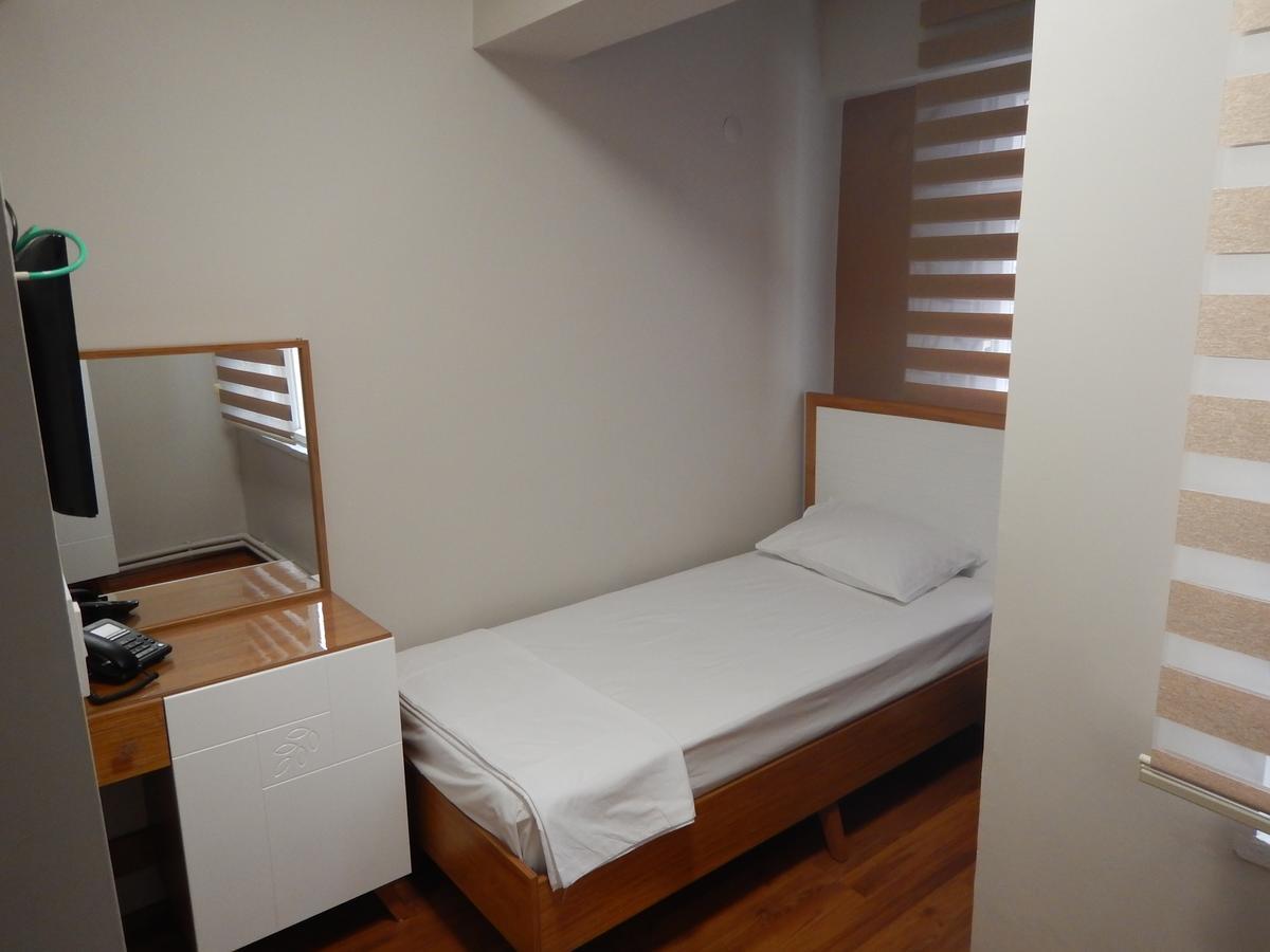 Ipek Hotel Balikesir Ngoại thất bức ảnh